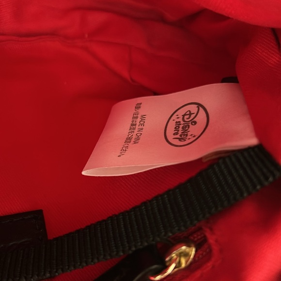 Disney Dooney & Bourke - Tokyo Disney Minnie Bows Pouchette - Picture 6 of 7